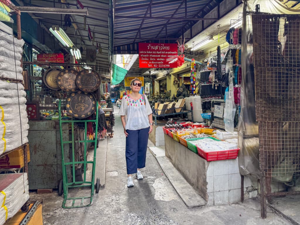 Bangkok, amulet market